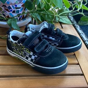 Vans toddler size 9 - Dino skeleton
